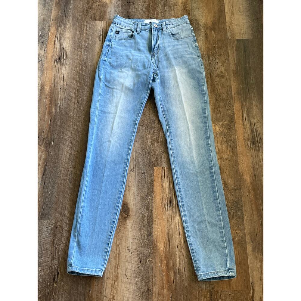 KanKan jeans straight leg, hi-rise size 26, light wash
